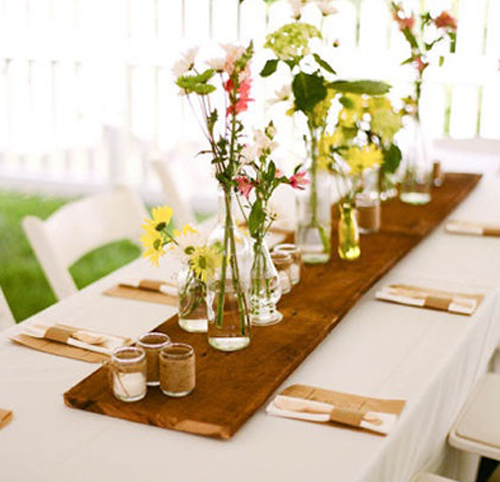 Pretty Table Decorating Ideas For Anniversary Party