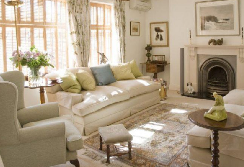 Elegant English Style House Interior