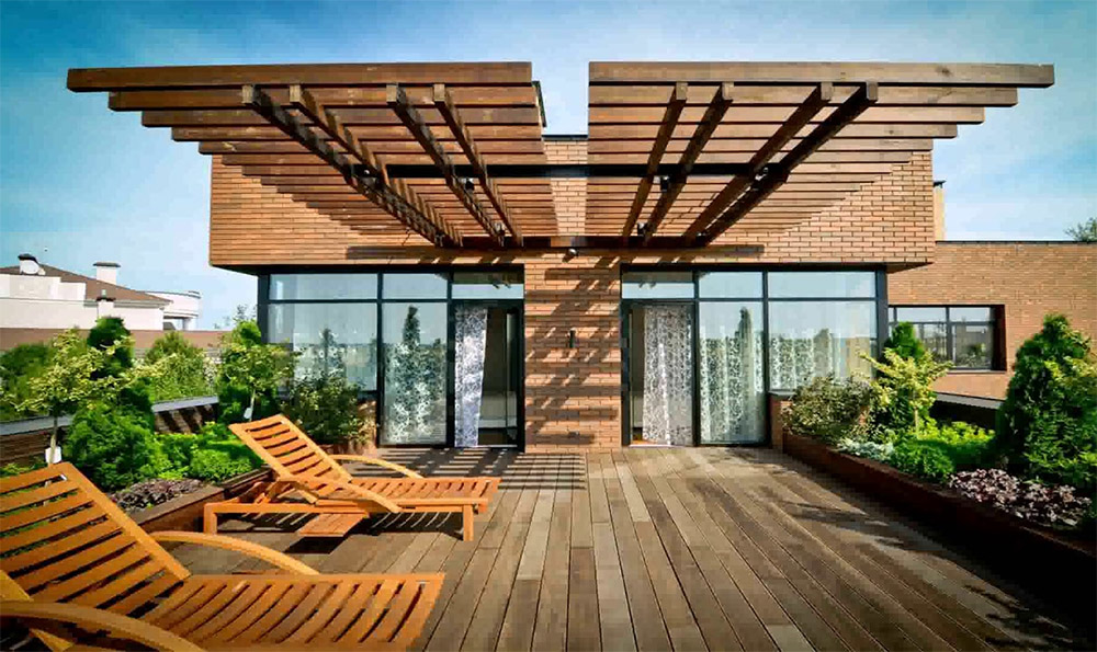 House With Roof Deck Terrace