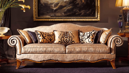 Royal Sofa Design