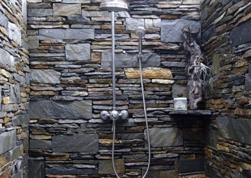Rock Wall Design For Bathroom