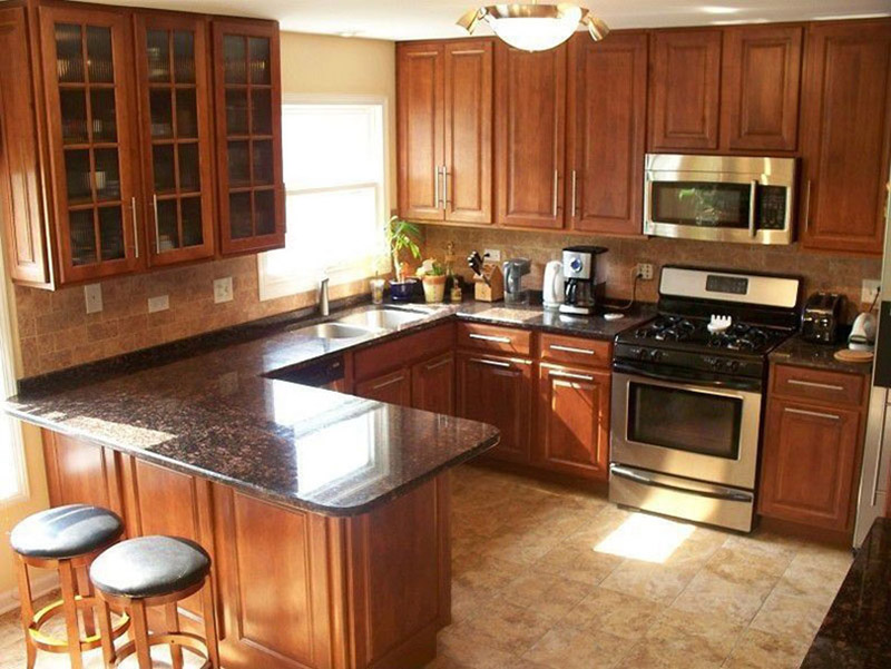 Brown Granite With Wood Cabinets