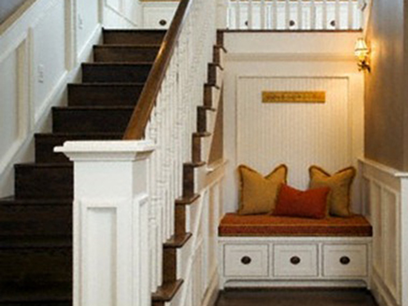 Hall Stair Decorative Style