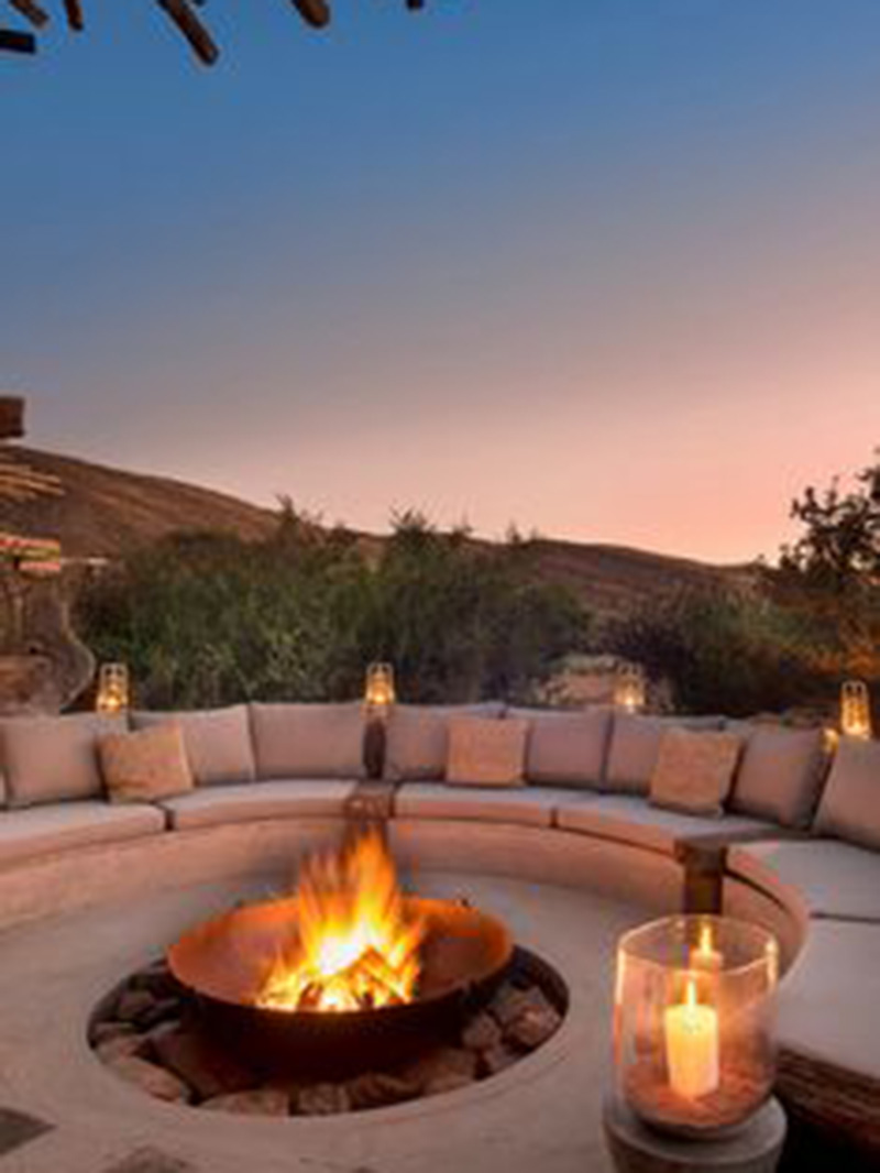 Luxurious Style Outdoor Fire Pit