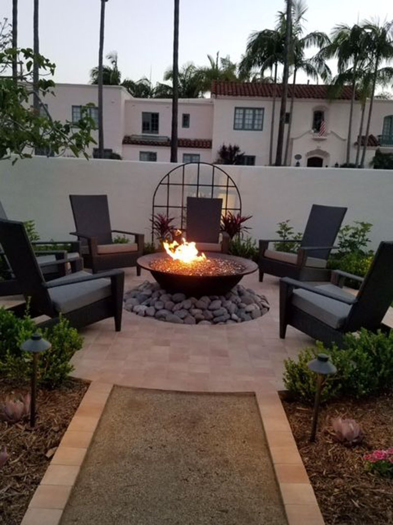 Outdoor Stylish Firepit