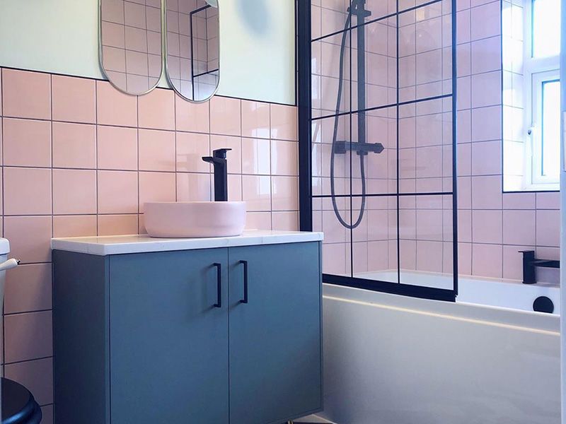 Beautiful Wall Tiles Bathroom Design