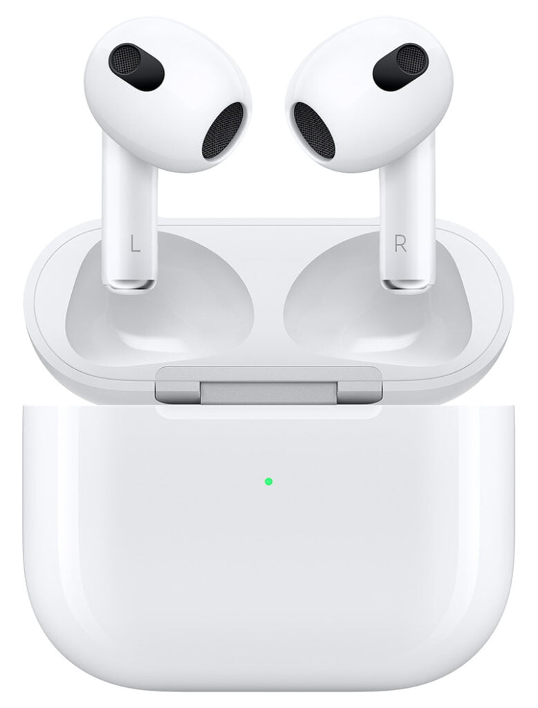 Apple AirPods 3 778x1024