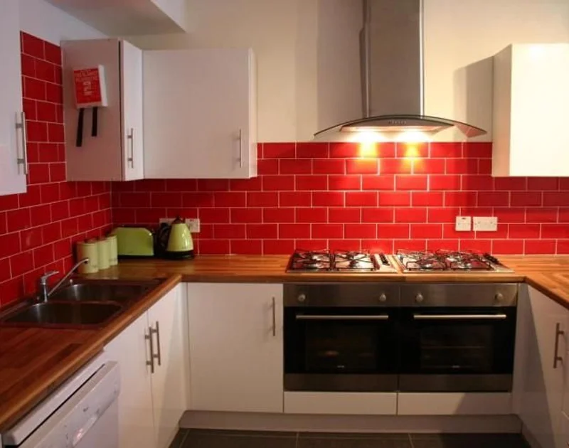 Red tiles for kitchen backsplash