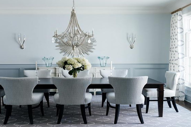 Blue And White Classic Combination For Dining Room