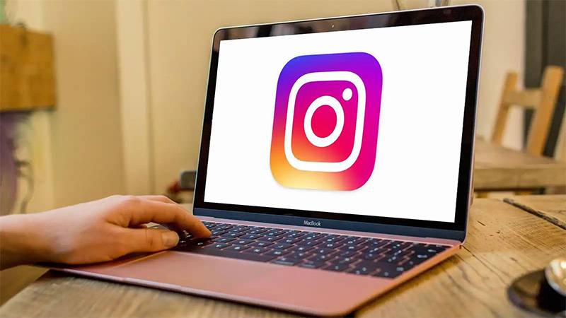 How to Make an Instagram Story on Mac