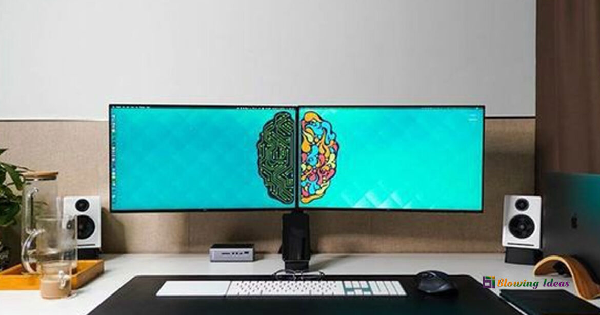 How to Set Different Wallpapers on Dual Monitors Windows 11