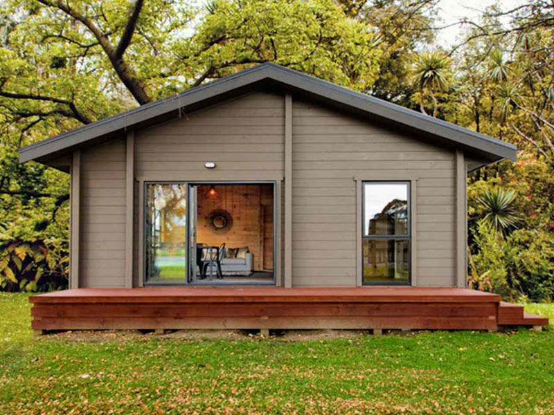 Guest House with Toilet