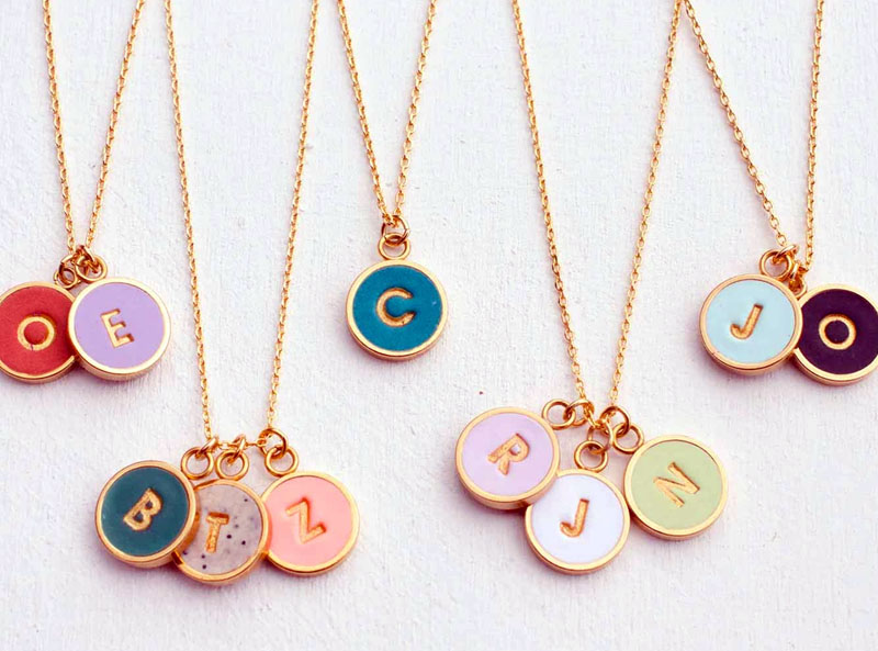 Sell customized accessories