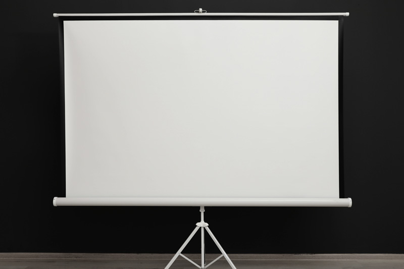 White Photo Backdrop to Make a Screen for a Projector